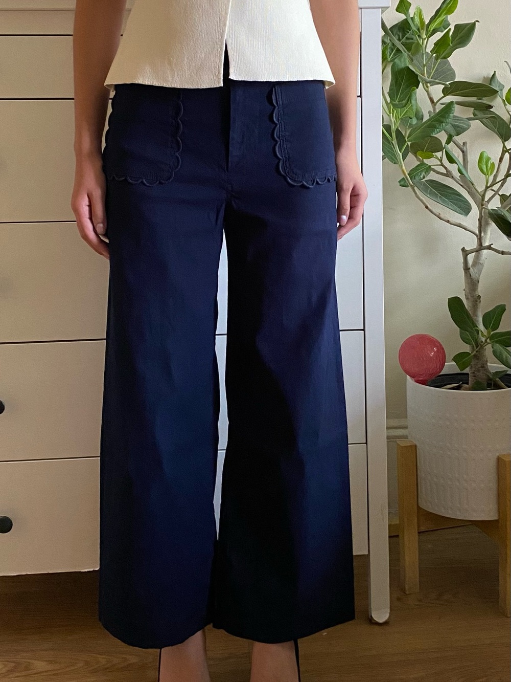 Maeve Navy Scalloped Pocket Wide-Leg Pants